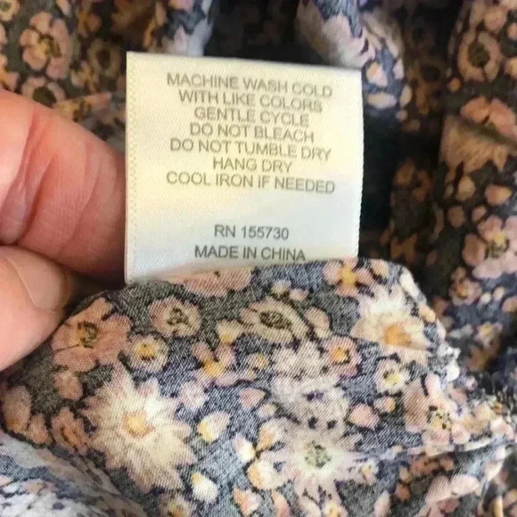 Jane & Delancey | Floral Peplum Ruffle Blouse - Picture 5 of 5